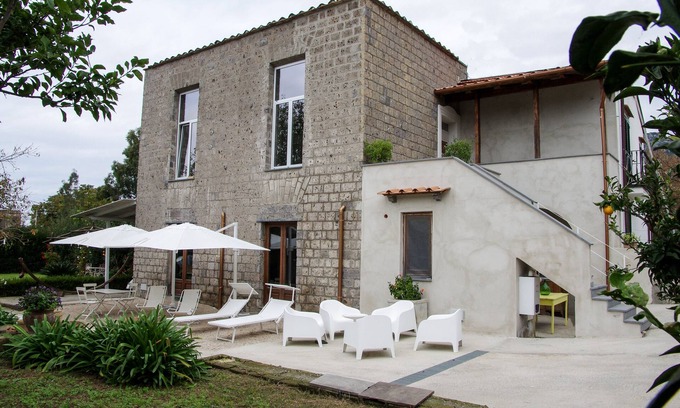 Piano di Sorrento House | Recently renovated flats with private garden, swimming pool, and parking