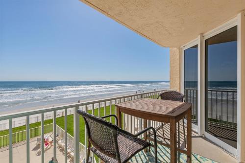 New Smyrna Beach House | Recently Updated Oceanfront Condo! Views & a Pool