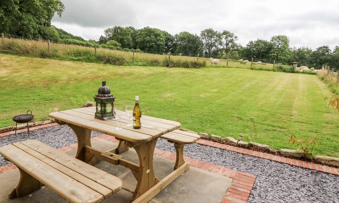 Disserth and Trecoed Cottage | Red Kite Cottage
