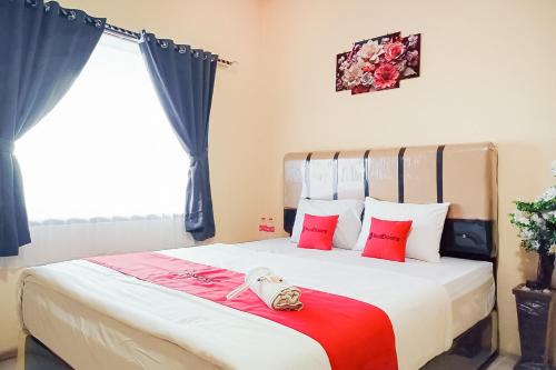 Manna Hotel | RedDoorz at Homestay OTW Manna