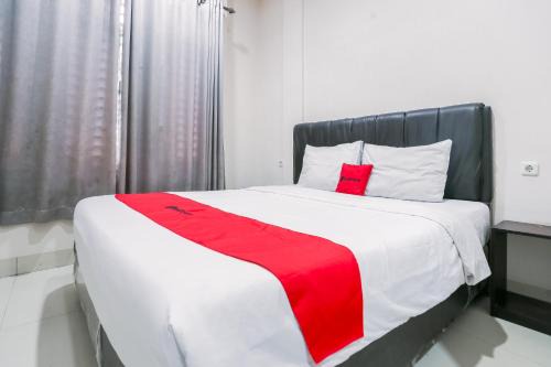 Medan Hotel | RedDoorz at Seindo Hotel Medan