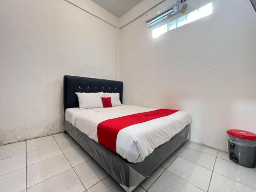 Sleman Hotel | RedDoorz Syariah at Falisha UMY