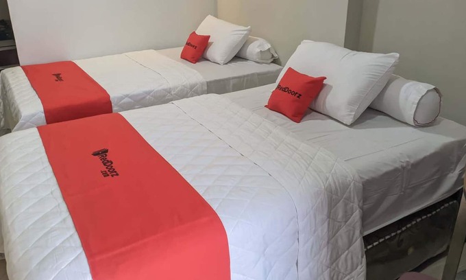 Banda Aceh Apartment | Reddoorz Syariah Near Pasar Aceh Shopping Centre
