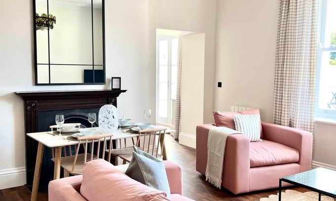 Bristol Apartment | Redland Suites - Apartment 3