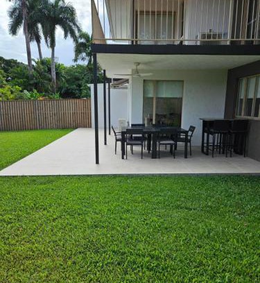 Port Douglas Apartment | Reef Terraces on St Crispins - Villa 2