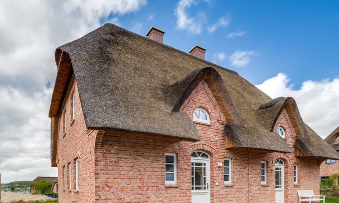 Ellenberg House | Reethüüs - Wasserblick, Terrasse, 2 Duschbäder, Waschmaschine, 2 Stellplätze