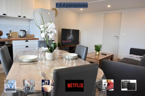 Manom Apartment | Refuge du Château avec terrace