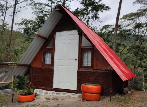 El Colegio Other | Refugio los naranjales