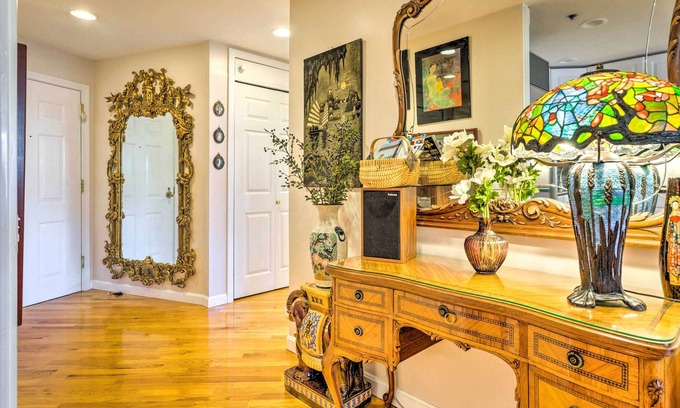 West End Apartment | Regal Downtown Boston Apt w/ Elevator Access!