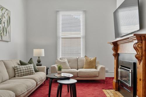Launceston CBD House | Regal on George charming central Launceston