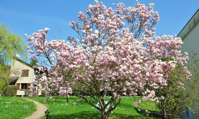 Hyevre-Paroisse Hotel | Relais de la Vallée