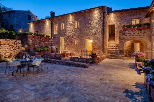 Monteriggioni Resort | Relais La Costa Historical Residence