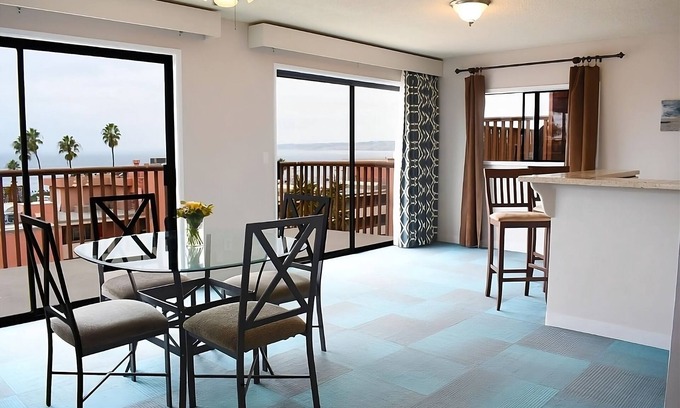 Village of La Jolla Hotel | Relax and Unwind! 2 Oceanview Units! Minutes Away to La Jolla Cove Beach!