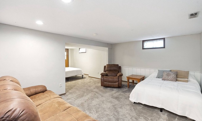 Clive House | Relax And Unwind