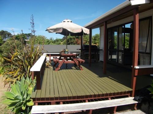 Pauanui House | Relax at Pauanui - Pauanui Holiday Home