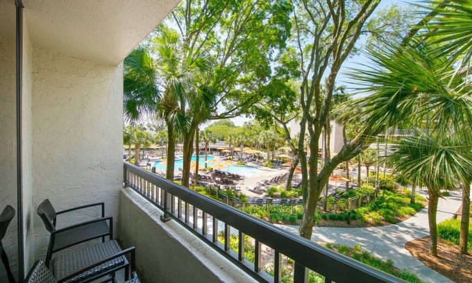 Shipyard Plantation Hotel | Relax in 2 Units w/Balcony & Pool, Close to Hilton Head's Beautiful Beach!