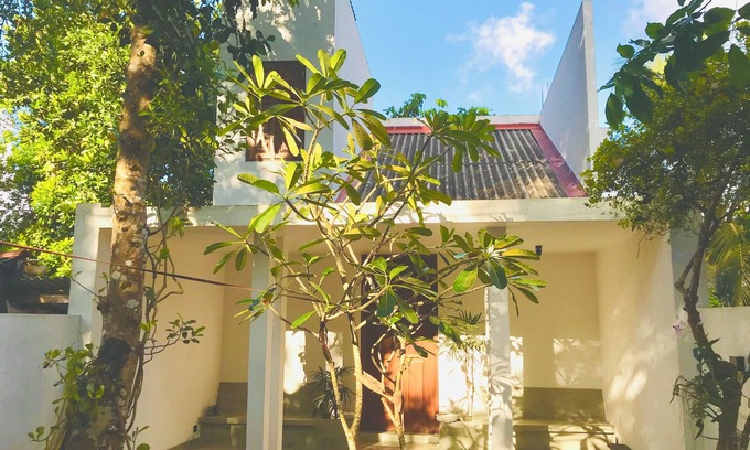 Thiranagama Apartment | Relax in nature at 'Mount Heaven Araliya'Comfort, privacy, and calm await!