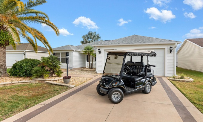Duval House | Relax in The Villages – 3BR w/Golf Cart, Pet-Friendly & Prime Location!