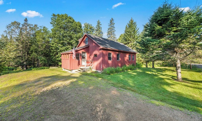 Rangeley House | Relax-Inn - Enjoy this peaceful property along Mingo Loop
