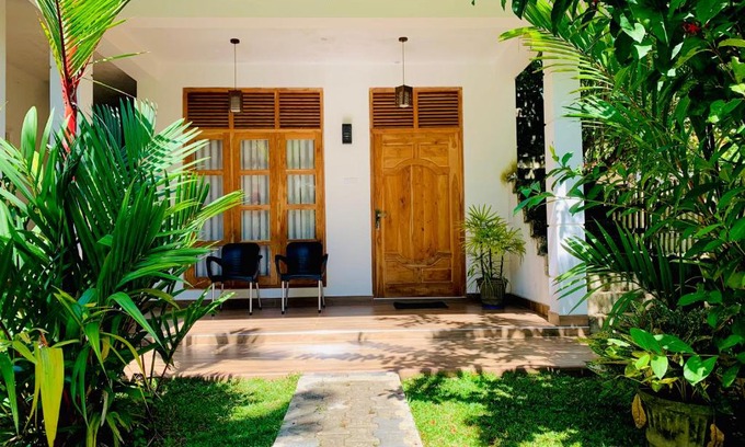 Udawalawa House | Relax Inn