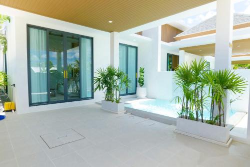 Sa Khu Villa | Relax Nai Yang beach pool Villas