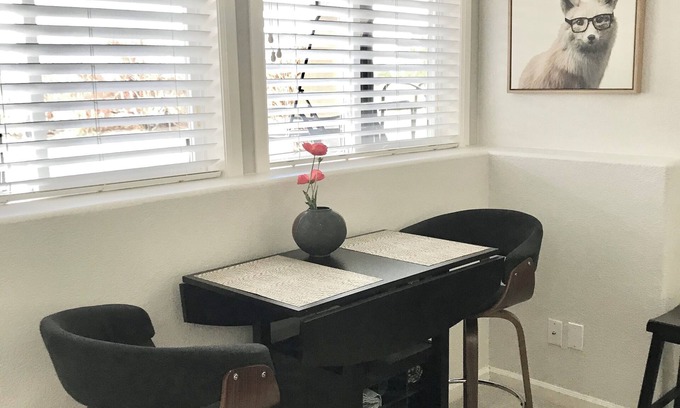 Lafayette Apartment | Relax on the 9th hole, explore Boulder, and enjoy NOVEMBER special reduced rates