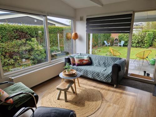 Lemmer House | Relax, rust, strand, privé huisje