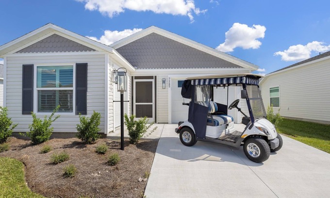 Sumter County House | Relaxing 2BR Villa in Waters Edge located by the newest town square Eastport