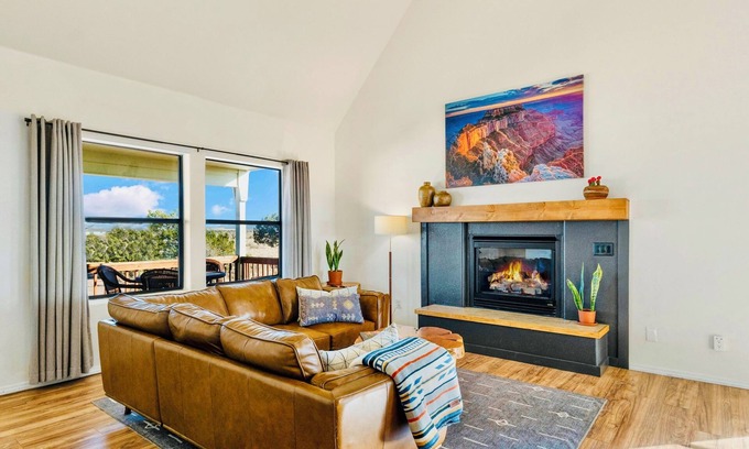 Valle House | Relaxing Family Getaway | 30 Mins to Canyon -Sunsets and Starry Nights