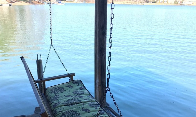 Lake Norman of Catawba Cottage | Relaxing Lake Retreat With Canoe, Kayaks and Paddle Board