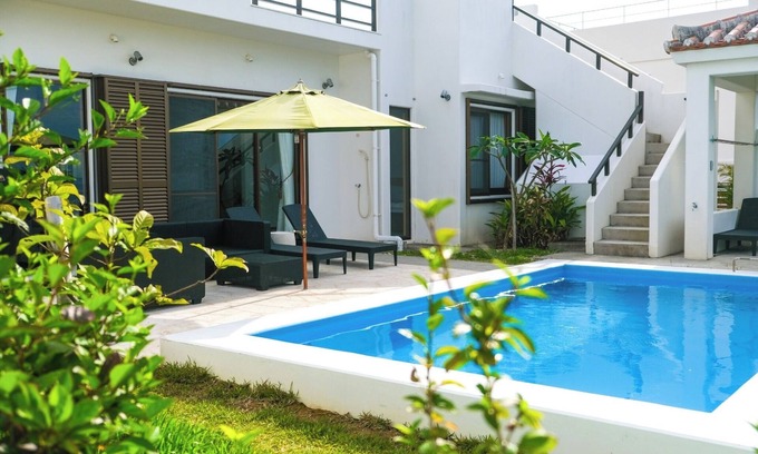Kabira House | Relaxing trip for adults | Washerdryer kitchen /Ishigaki Okinawa