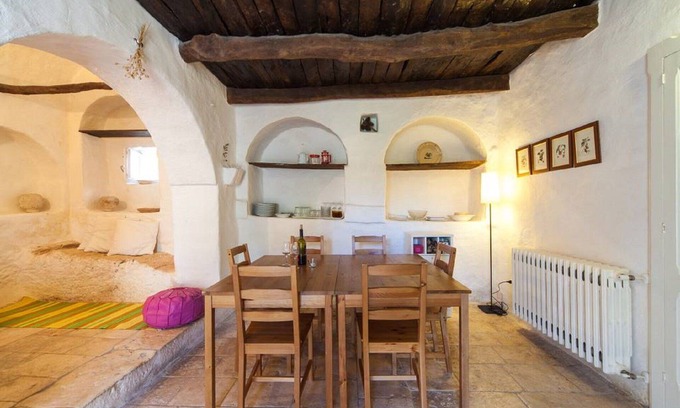 Locorotondo House | Relaxing Trullo -nOriginal and comfortable trullo in Valle d'Itria Puglia