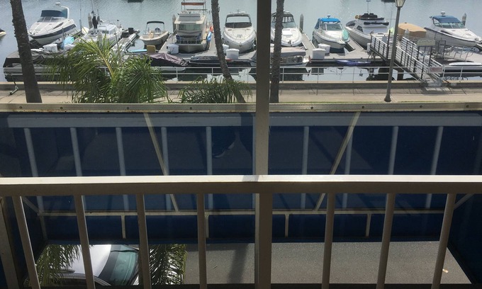 Belmont Park Condo | Relaxing Water View Condo just blocks away from Belmont Shore and Naples Canal