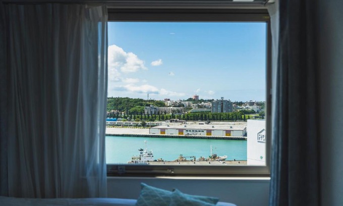 Naha City Centre Hotel | Rembrandt Style Naha