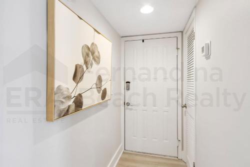 Ocean Cay House | Remodeled 2 Bed/2 Bath, 3rd floor Oceanfront condo sleeps 5. Oceanfront balcony & pool.