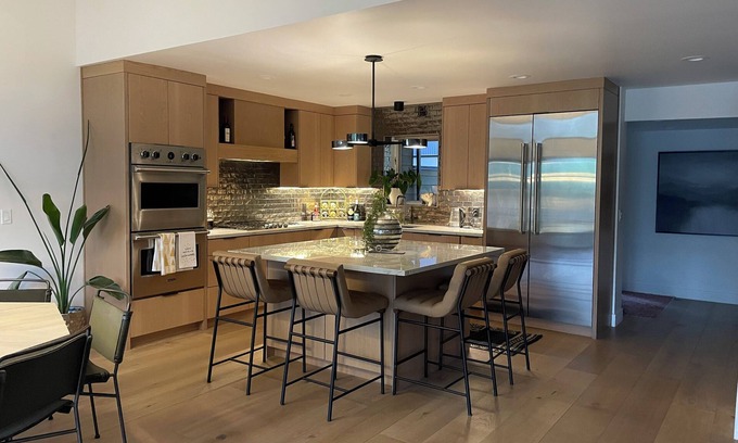 Park Meadows House | Remodeled 2 Bedroom Townhome in Park City, Minutes to Main Street & Ski Resorts