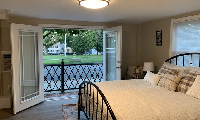 Plymouth Cultural District Apartment | Remodeled Apartment in Historic Building located in Downtown Plymouth