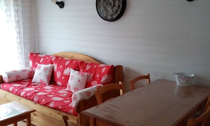 Saint-Francois-Longchamp Apartment | Renovated 4/6-person apartment in ST FRANCOIS LONGCHAMP, 80 m from a chairlift.