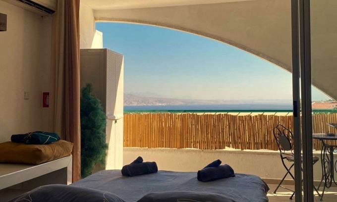 Eilat Apartment | Renovated 2-Room Seaview Apt Free Parking Clean & Fully Equipped