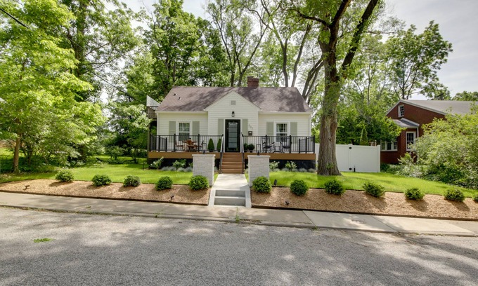 Bloomington House | Renovated Bloomington Home - Steps to Campus!