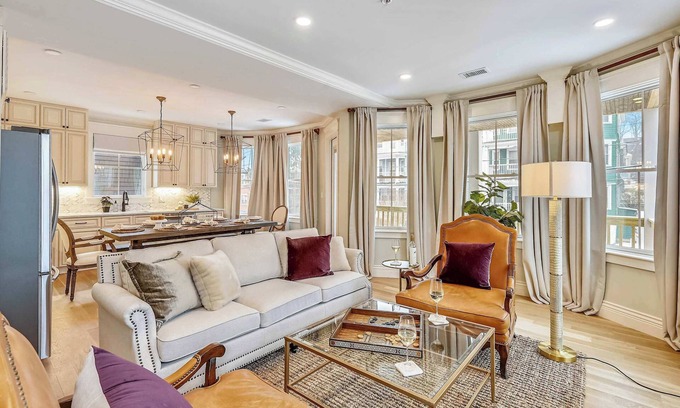 Egleston Square Condo | Renovated Boston Condo | Near T