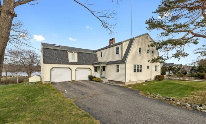 Fortunes Rocks House | Renovated Fortunes Rocks Beach Oasis!