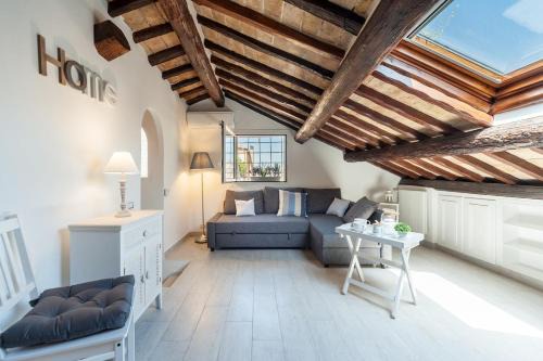 Rione VII Regola Apartment | Renovated Luxury Sweet Penthouse - Campo Dei Fiori