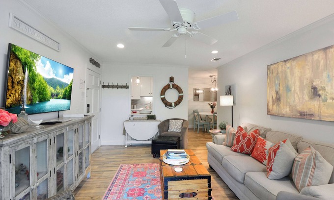 Demere Park Condo | Renovated Ocean Walk Condo Walk to Pier Village & Pool