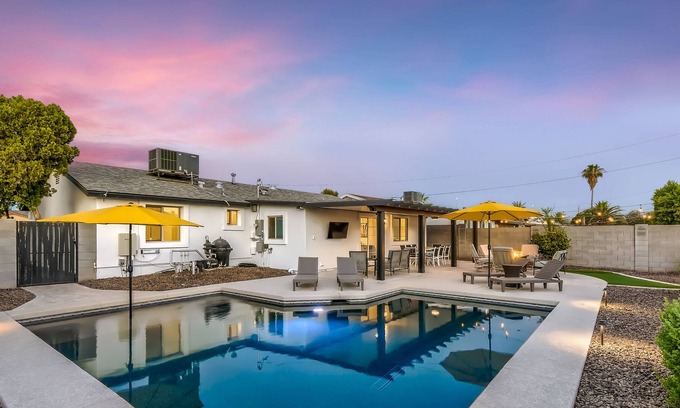 Paradise Valley Oasis House | Renovated Rancher w/ Private Pool and 2 Master Suites!