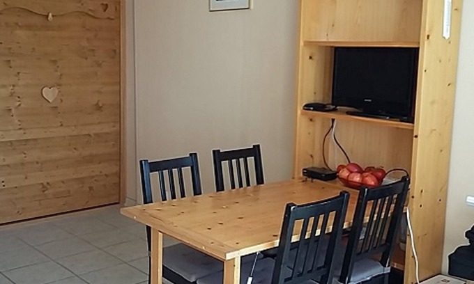 Villard-de-Lans Apartment | Renovated studio at the foot of the slopes with elevator in Villard de Lans