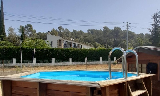 Entrecasteaux Villa | Renovated villa in the heart of green Provence