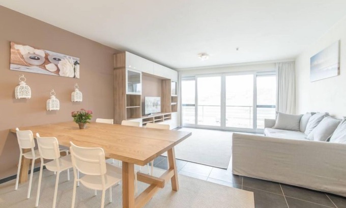 Bredene Apartment | Res. Albatros 301 by Interhome