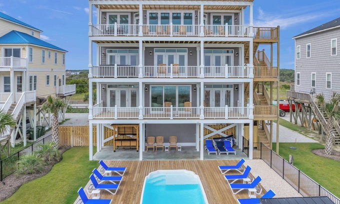 Sneads Ferry House | "Rescued by the Sea": 9 bedroom Oceanfront Newly Built Luxury House