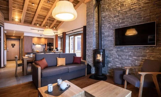 Lanslevillard Apartment | Residence Les Balcons de Val Cenis Platinium * - 5 Room Apartment 8/10 People